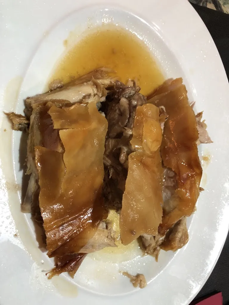 matthew chen_Restaurante Muñoz_Aldealengua de Santa María_review