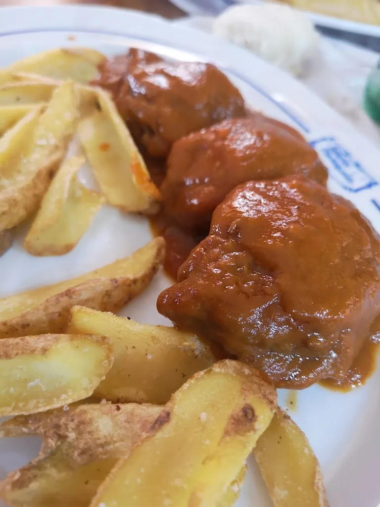 Bar-Restaurante Monte Igueldo_Aldeanueva de la Serrezuela_slider_image_2