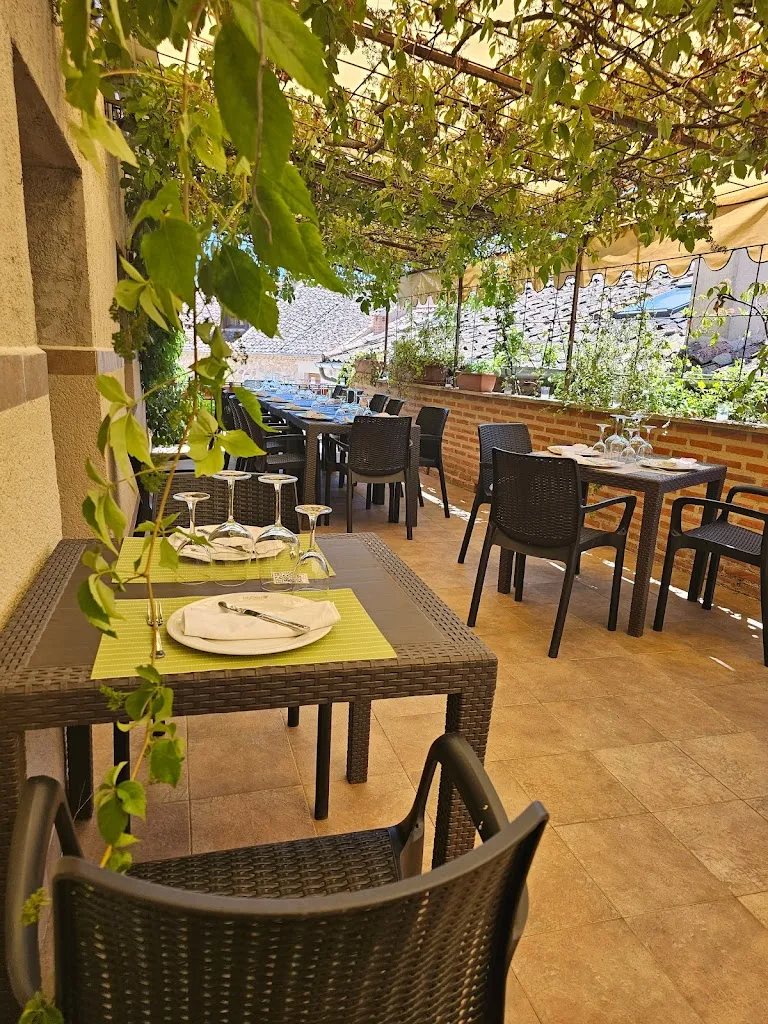 La Olma de Pedraza restaurant in Aldealengua de Pedraza