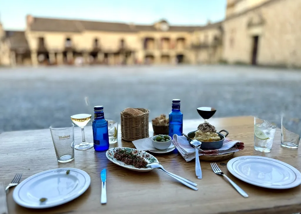 Will Coppock_Casa Taberna_Aldealengua de Pedraza_review