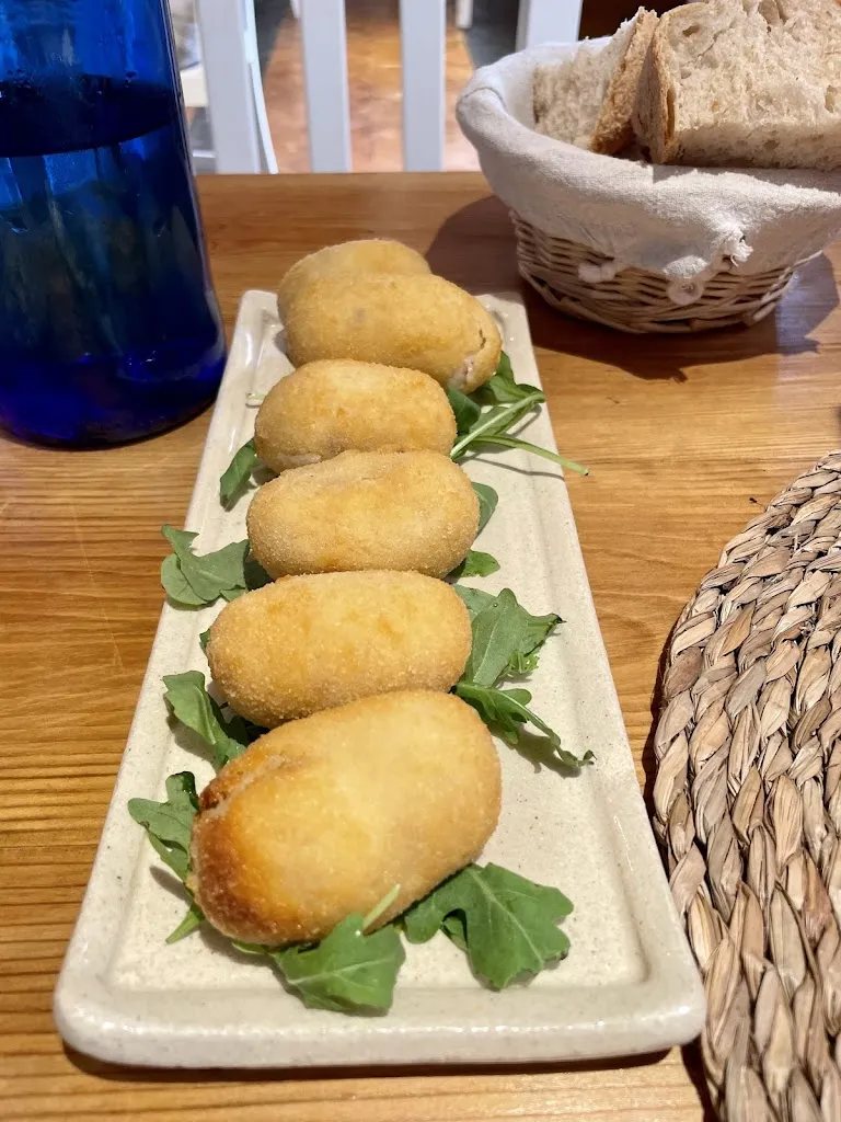 JM D.A.B._Bar La Villa_Aldealengua de Pedraza_review