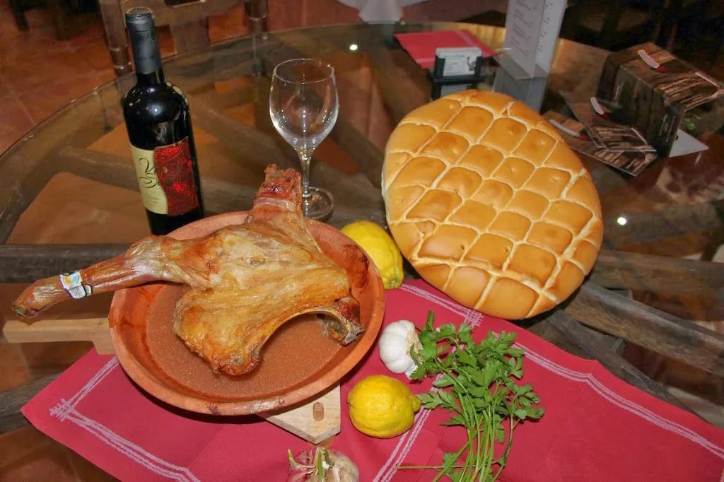 Mesón Asador La Bodega_Aldeasoña_slider_image_2