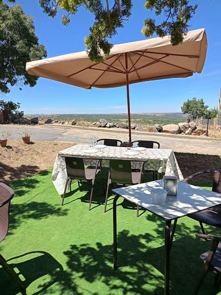 TABERNA PORTUGUESA_Arahuetes_slider_image_3