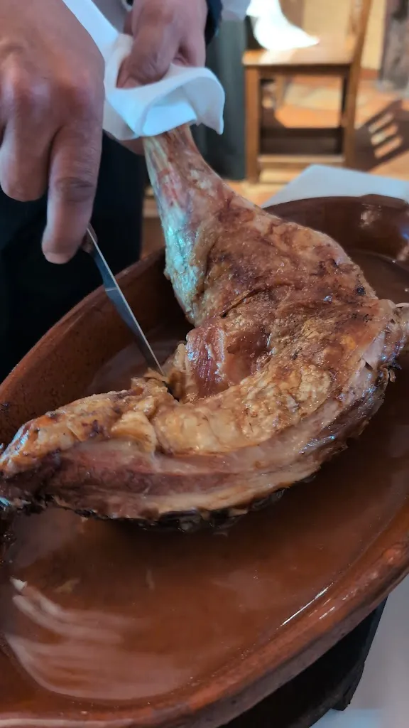 Restaurante Bar La Cerca, Horno de Leña_Arcones_slider_image_2