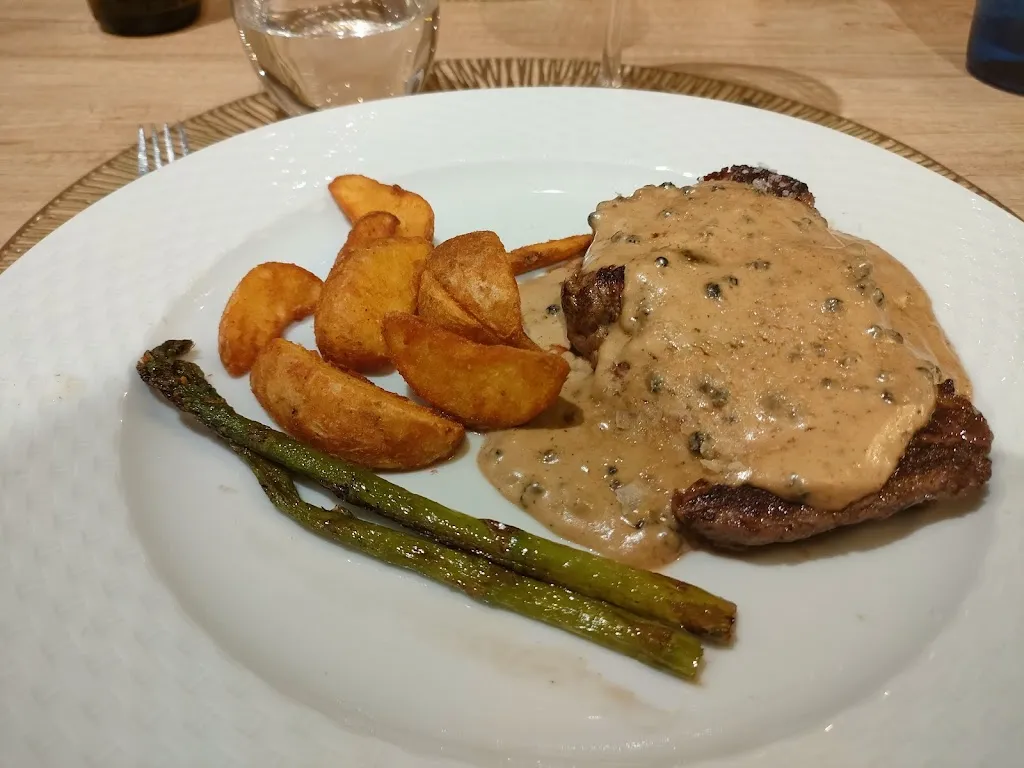 Sofia De Francisco_La piedra_Arevalillo de Cega_review