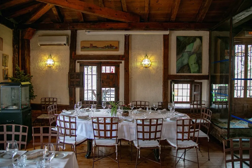 k-xavi restaurante restaurant in Ayllón