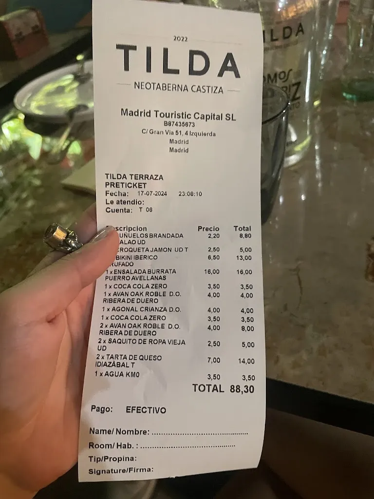 Mavi Monteiro_Restaurante Tilda Neotaberna Castiza_Bernardos_recensione