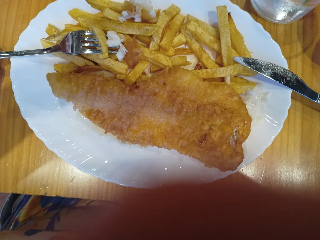 Gilly Thomas-wright_Crispy Cod Albox_Albox_review