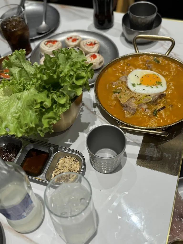 Angela Jiang_Restaurante Hangy BBQ Corean 韩宫宴_Bernardos_review