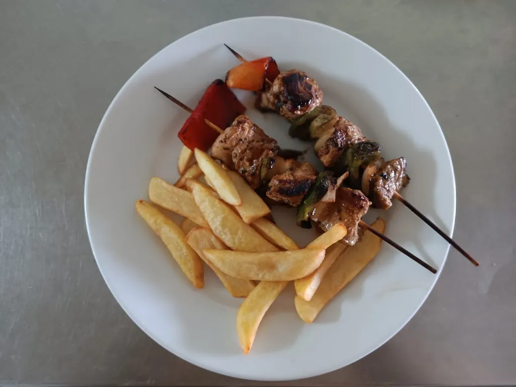 Hostal Restaurante RYA 24H_Boceguillas_slider_image_2