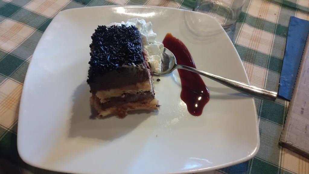 Menu_Bar-restaurante El Rincón Del Tuerto Pirón_Cabañas de Polendos_image_6