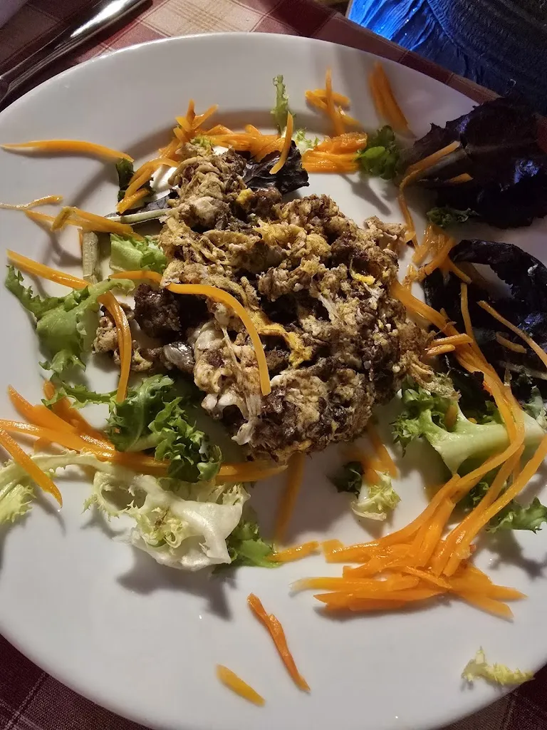 Javier Rodriguez_Bar-restaurante El Rincón Del Tuerto Pirón_Cabañas de Polendos_review