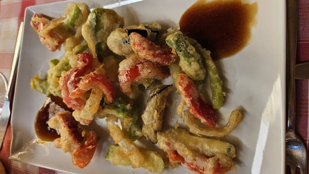 Bar-restaurante El Rincón Del Tuerto Pirón_Cabañas de Polendos_slider_image_2