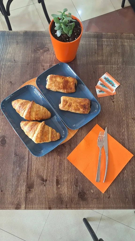 Menu_Bar Mucho Más_Albox_image_8