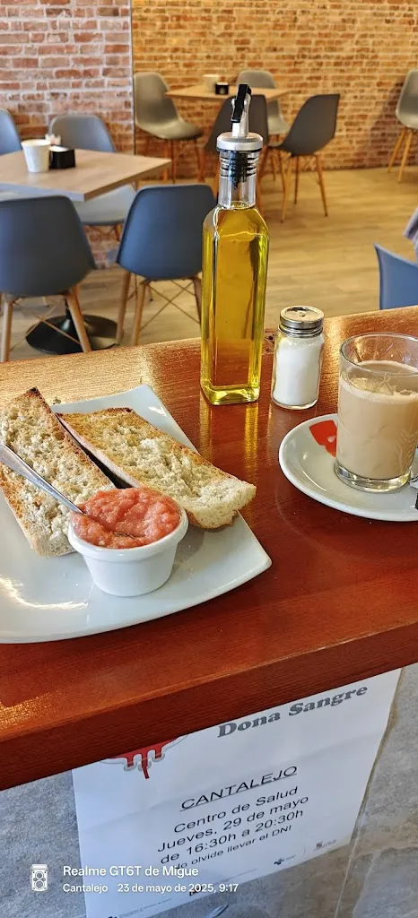 Miguel Angel Peralías Alfonso_Bar Rincón_Cantalejo_review