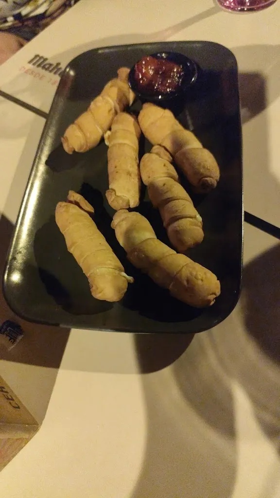 Yinyang y_Taberna Fuxión_Bercial_recensione