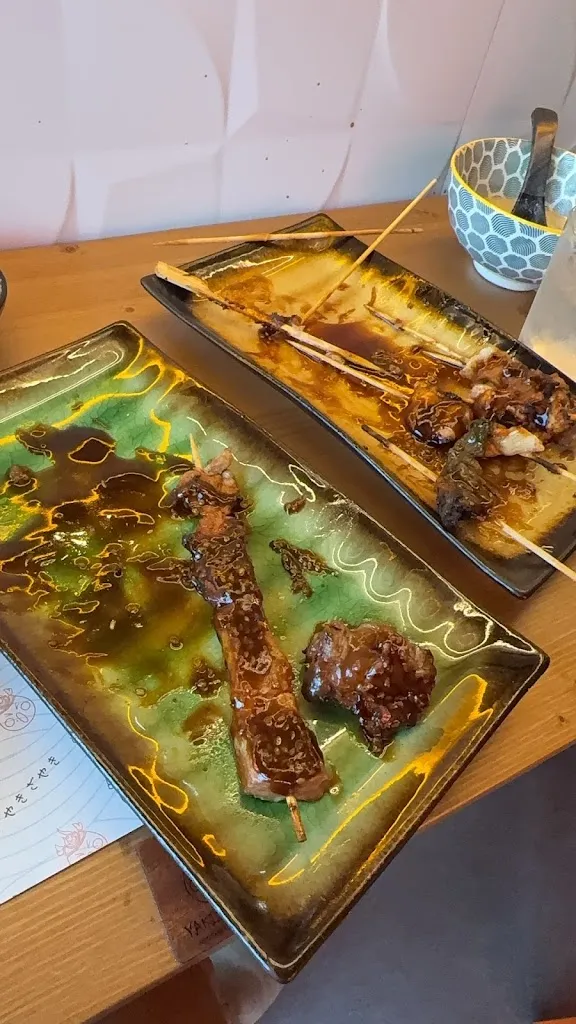 WEI M_BAR EL RINCÓN DE DAIRA_Bercial_review