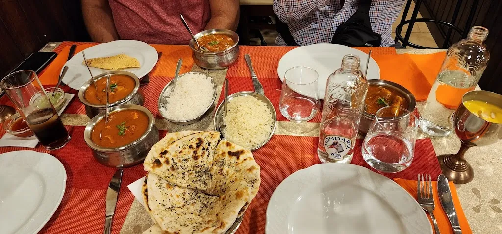 Devin Taylor_Basant Indian Restaurant_Bercial_review