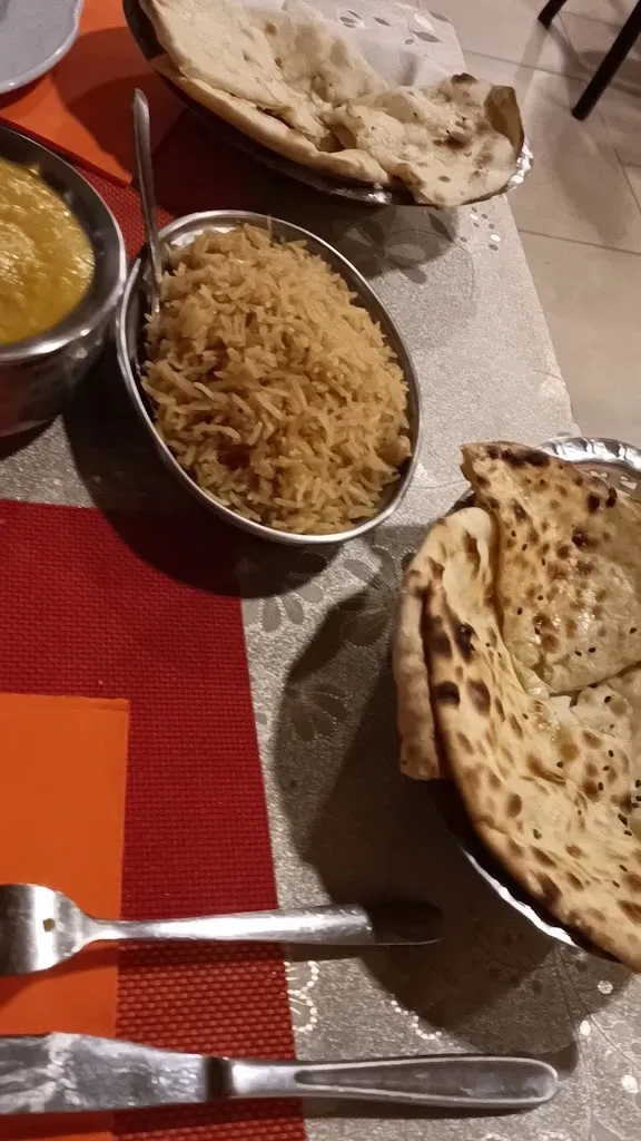 Basant Indian Restaurant_Bercial_slider_image_2