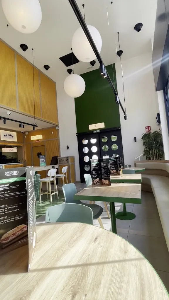 Moeve Food Hall_Bercial_slider_image_2