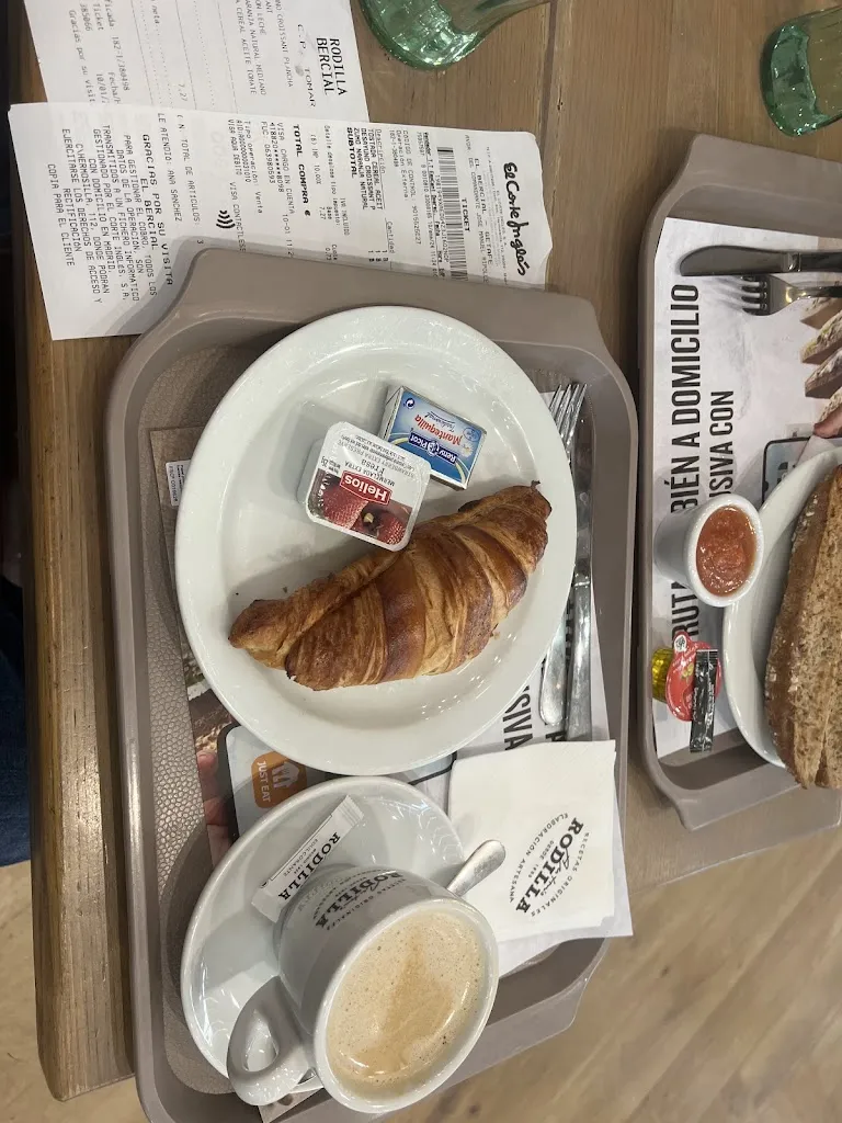 Murad Sayegh_Rodilla_Bercial_review