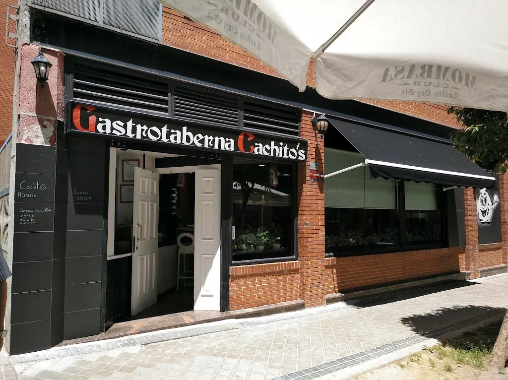 Gastrotaberna Cachito's restaurant in Bercial