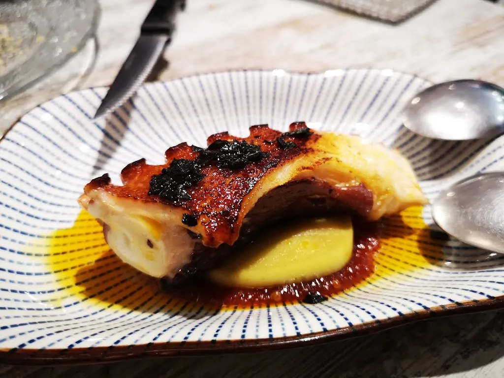 Gastrotaberna Cachito's_Bercial_slider_image_3