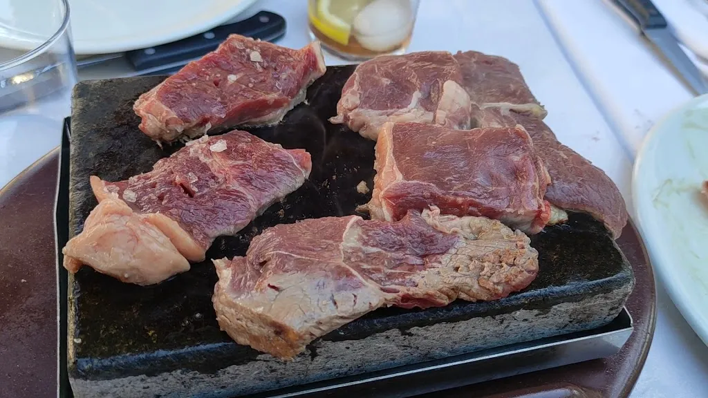 Restaurante Asador Errazki_Bercial_slider_image_2