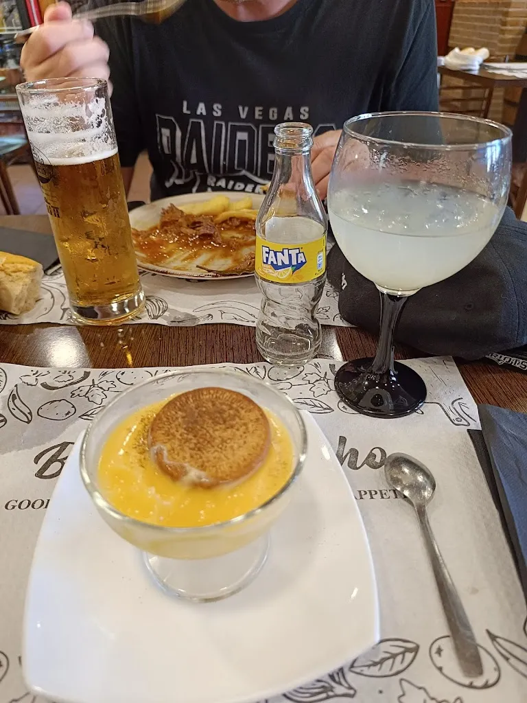 Stephanie Blanchard_Cervecería Alba Torreznos Comuniones y Bautizos_Bercial_recensione