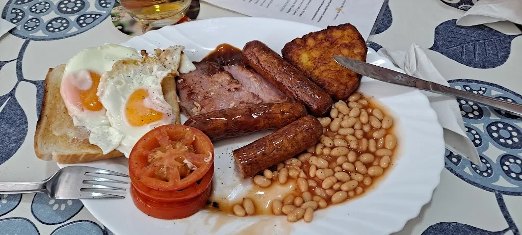 Mark Payne_Bar Lepanto_Albox_review