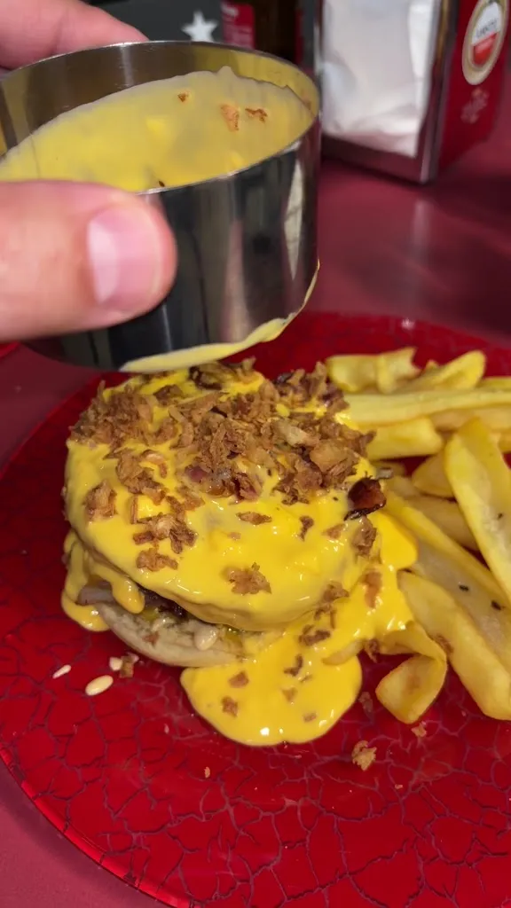 pepo 1971_Alusse’s Restaurante Cervecería_Bercial_review