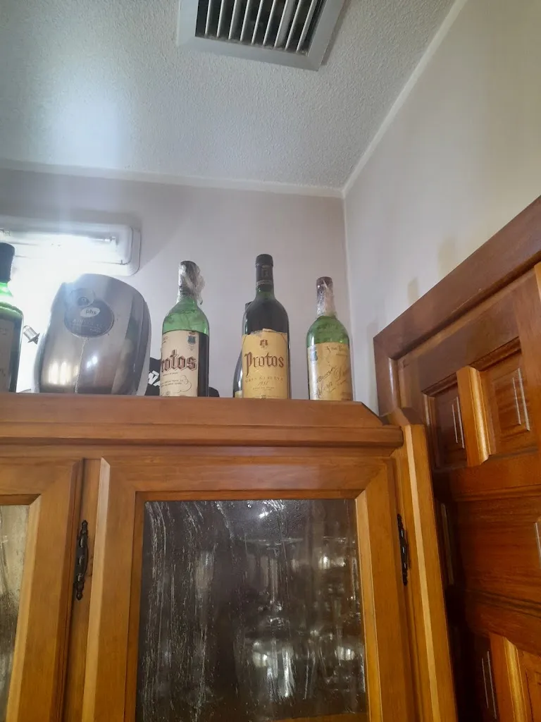 Justin Bolt_Restaurante los Mellizos_Carbonero el Mayor_review