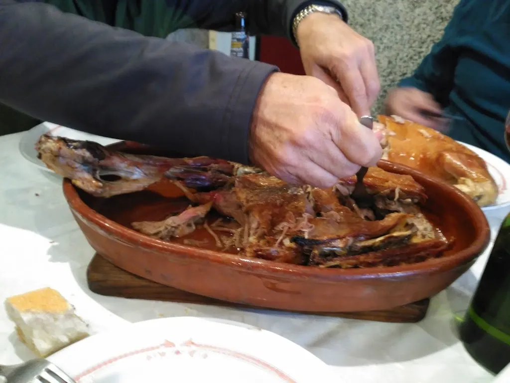 Menu_Restaurante Los Arcos_Castillejo de Mesleón_image_1