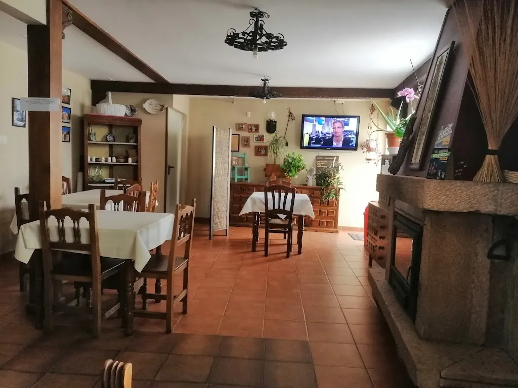 Bar Farruche_Castillejo de Mesleón_slider_image_1