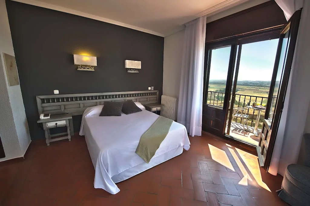 Hotel Juan II_Castro de Fuentidueña_slider_image_3