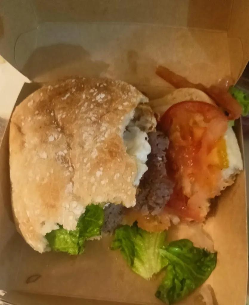 Juan Carlos Cano Sagra_Bar-restaurante Los Pintos_Castroserracín_review