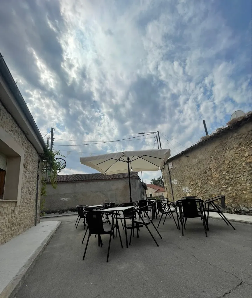 Bar Chuncano restaurant in Cobos de Fuentidueña