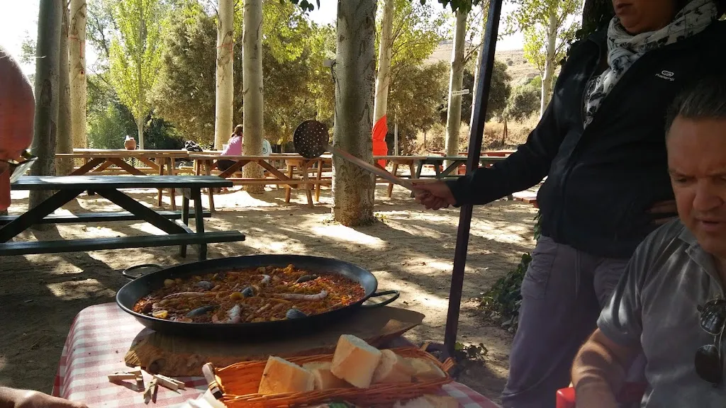 Menu_Chiringuito El Duranguito Hoces del Duratón_Cobos de Fuentidueña_immagine_7