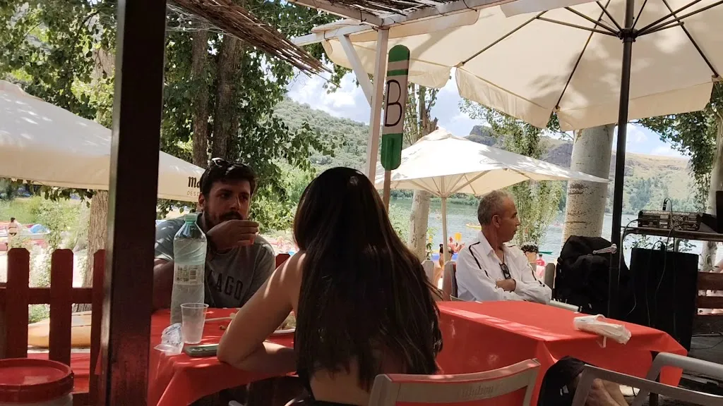 Chiringuito El Duranguito Hoces del Duratón_Cobos de Fuentidueña_slider_image_2