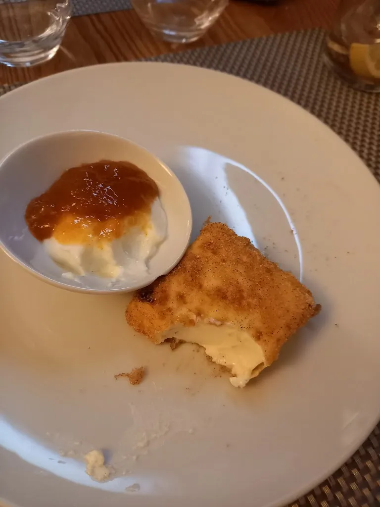 Raquel Román Herranz_Dani's Bar_Chañe_review