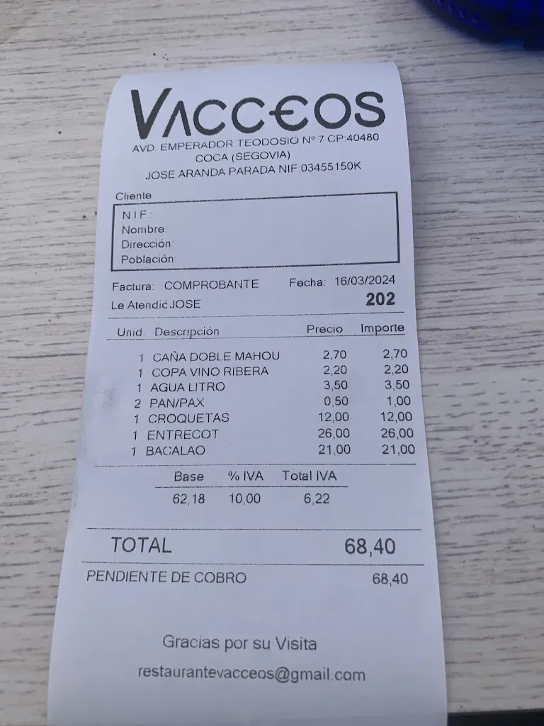 Global Explorer_Restaurante Vacceos_Coca_review