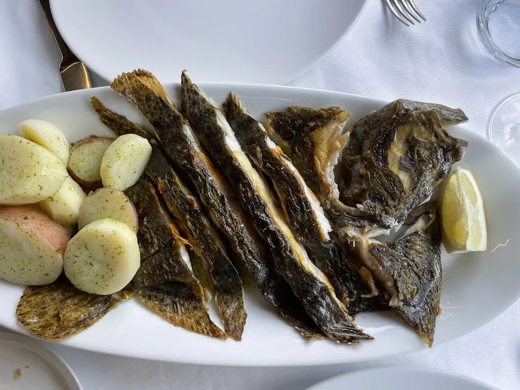 Jeanmarie Boben_Mar da Morosa_Carnota_review