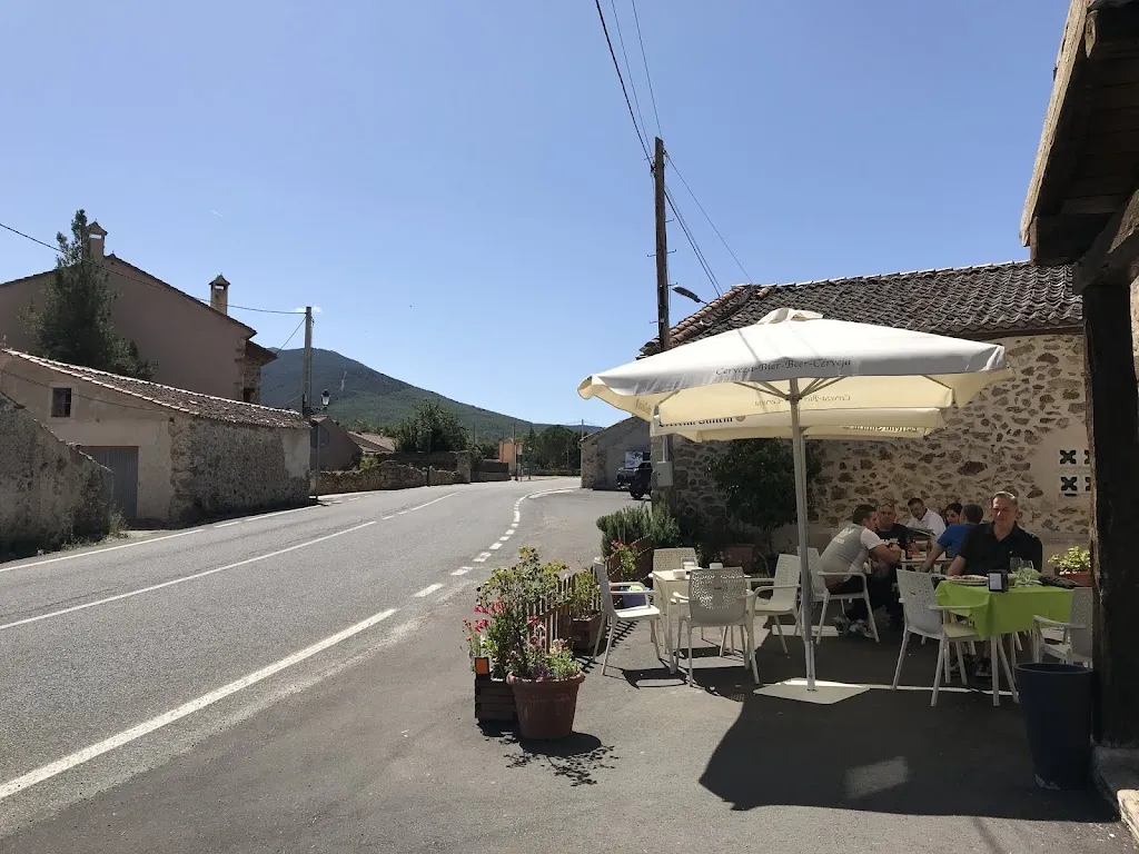 Chris Lannan_Restaurante Ta-Berna Horno de Asar_Collado Hermoso_review