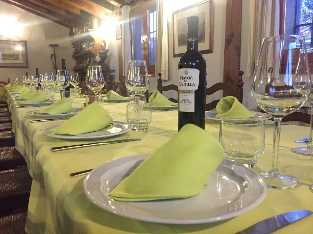 Restaurante Ta-Berna Horno de Asar restaurant in Collado Hermoso