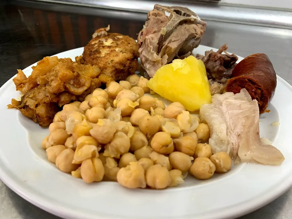 Restaurante Ta-Berna Horno de Asar_Collado Hermoso_slider_image_2