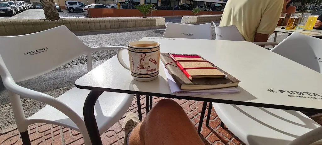 Christophe Chateau_Cafe Bar Triana_Albox_review