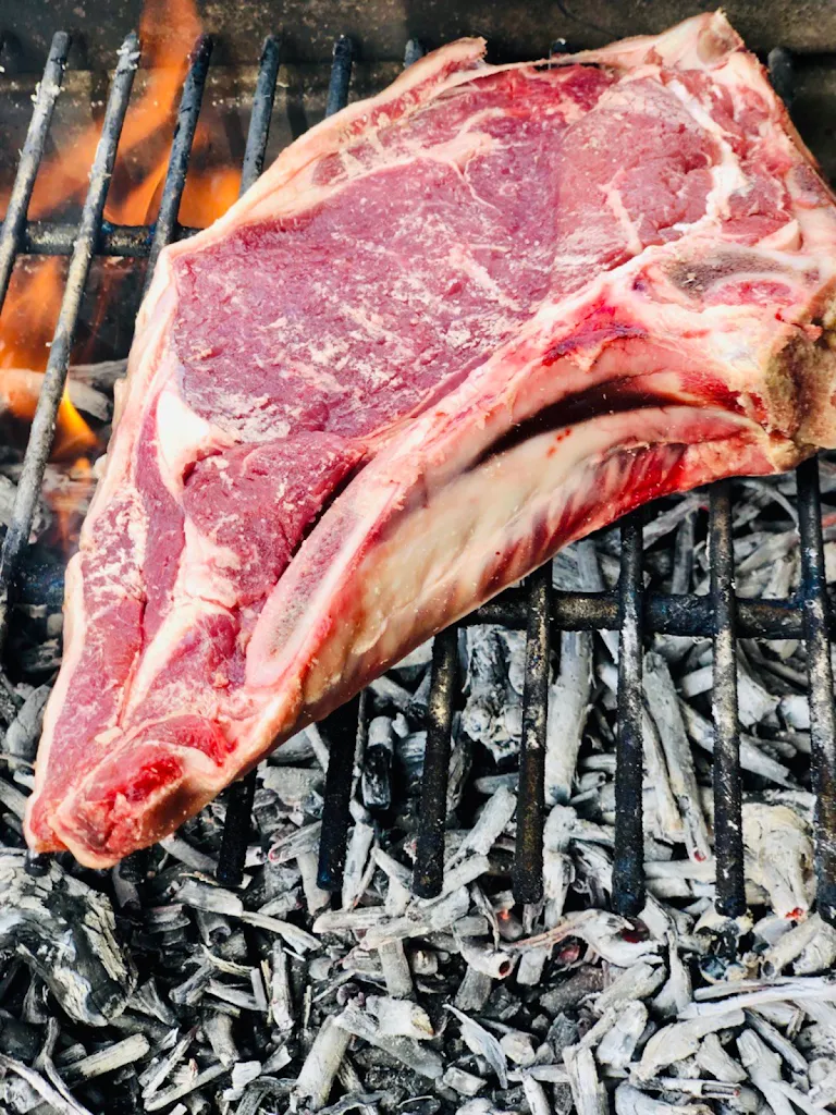 Diego Salam_Ca La Emilia_Donhierro_review