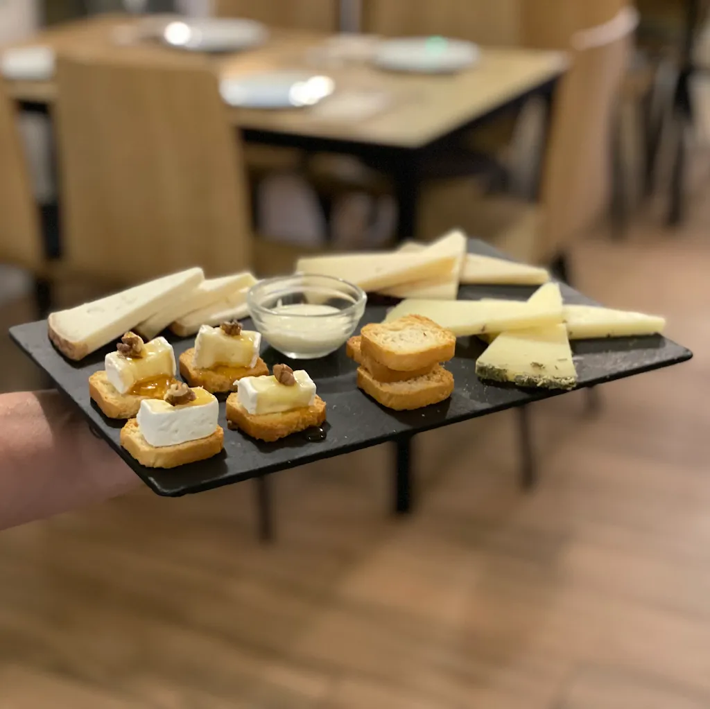 Menu_NOVO Apartahotel & Restaurante_Escarabajosa de Cabezas_immagine_5