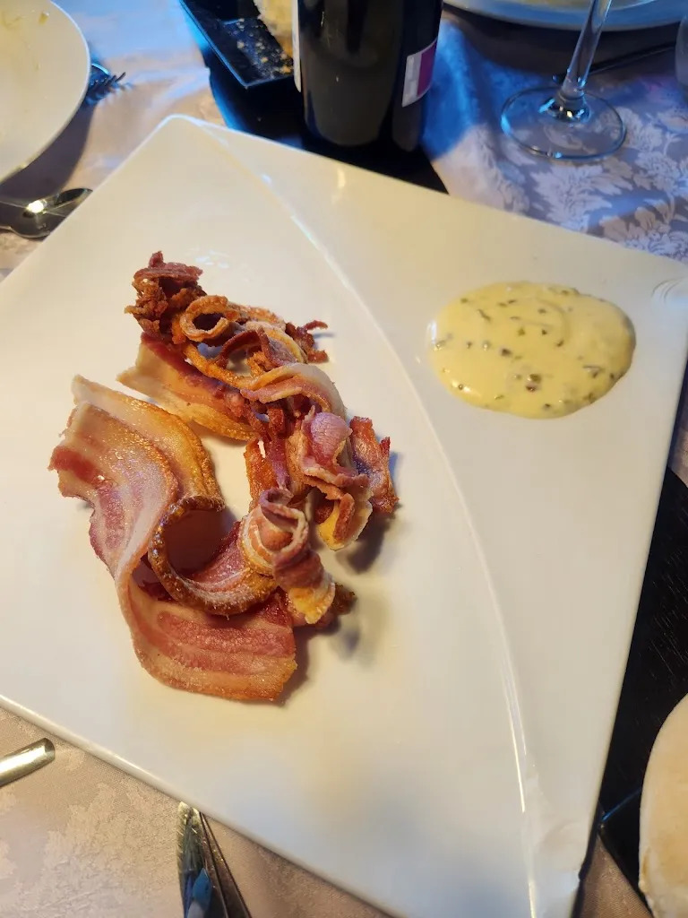 Aj Mills_Restaurante La Traviata Cuellar_Cuéllar_review