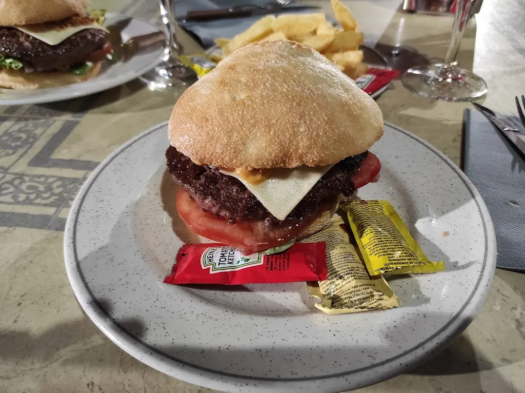 Restaurante MiCasa_Cuéllar_slider_image_2